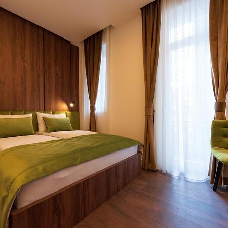 Apartments Emerald Free Garage Parking Сараево Экстерьер фото