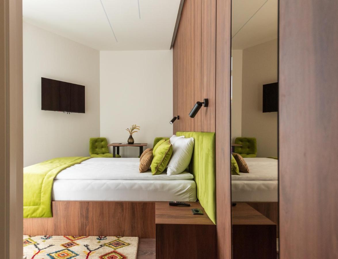 Apartments Emerald Free Garage Parking Сараево Экстерьер фото