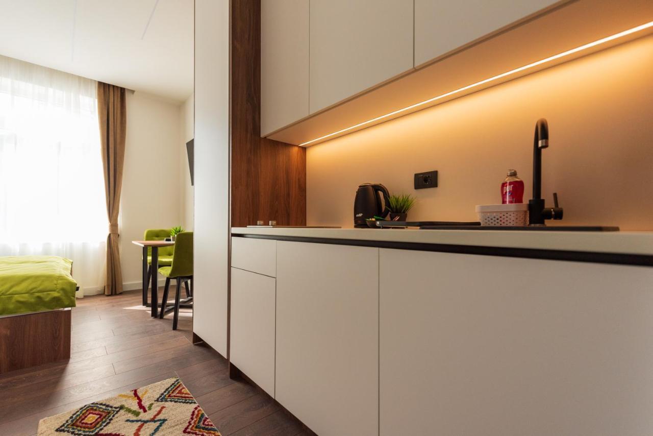 Apartments Emerald Free Garage Parking Сараево Экстерьер фото