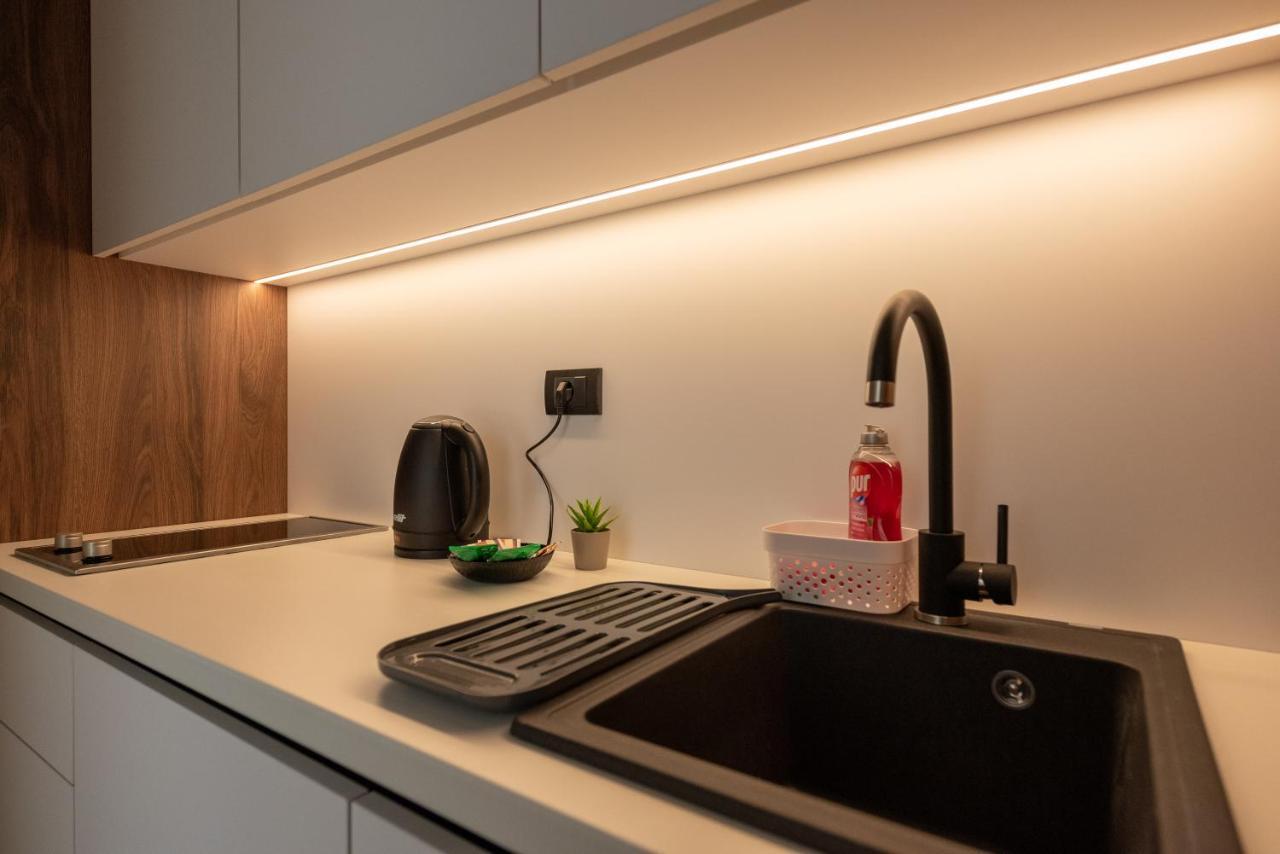 Apartments Emerald Free Garage Parking Сараево Экстерьер фото